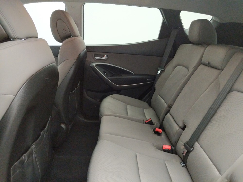 2014 Hyundai Santa Fe - Driver Rear Seat