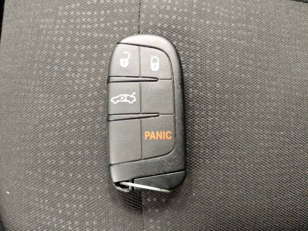 2015 Chrysler 200 - Keys