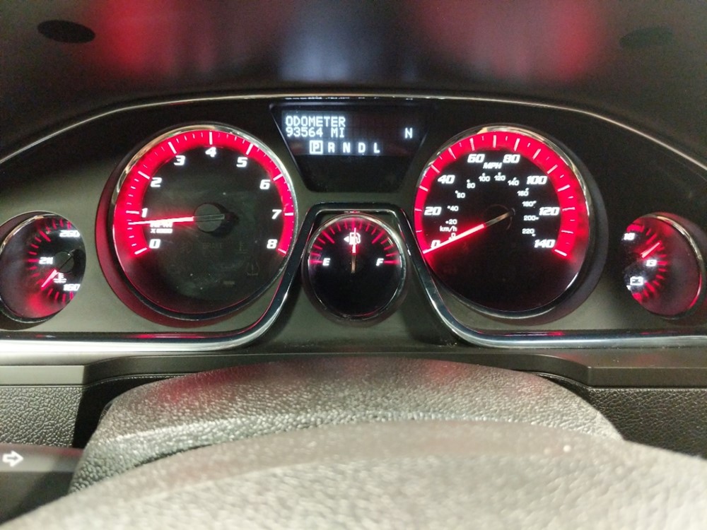 2013 GMC Acadia - Odometer Close Up