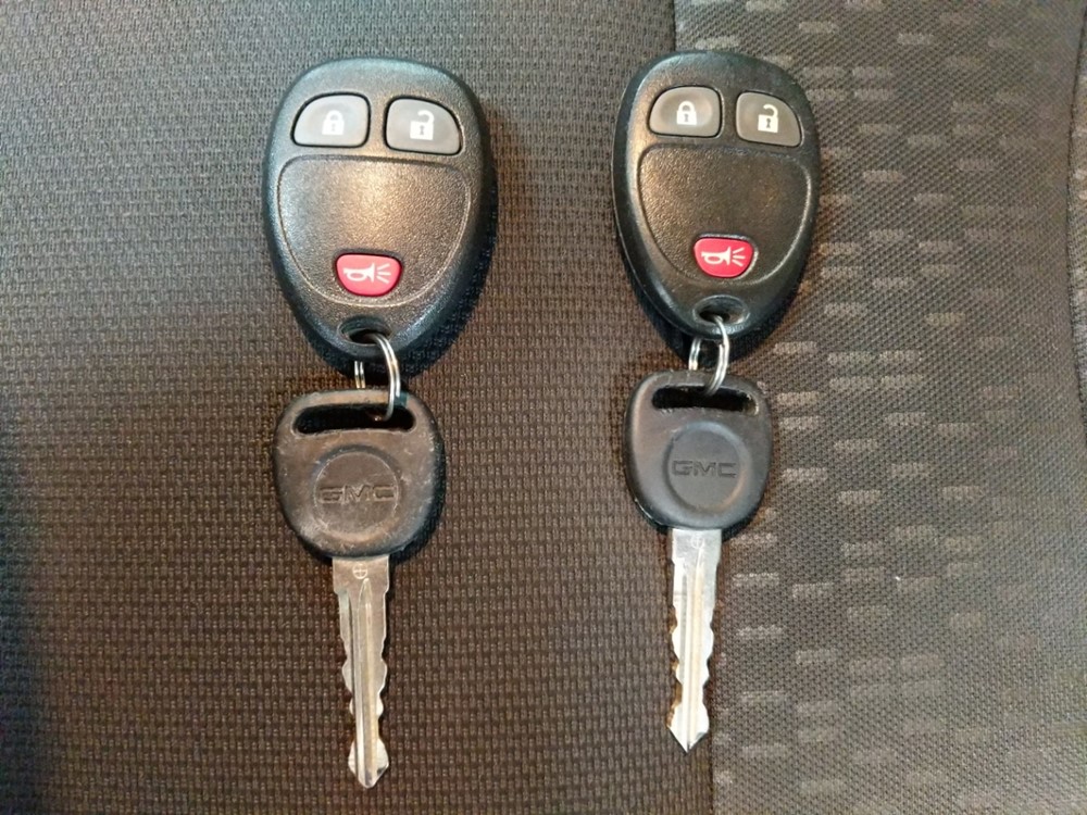 2013 GMC Acadia - Keys