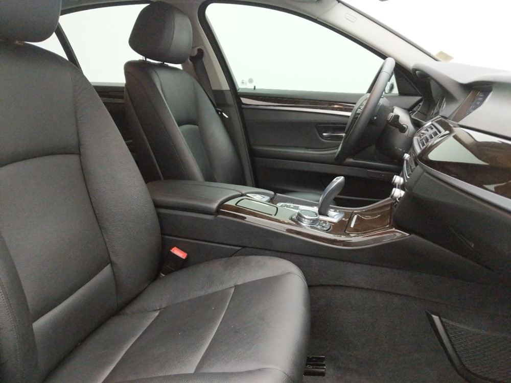 2014 BMW 535i - Passenger Front Seat