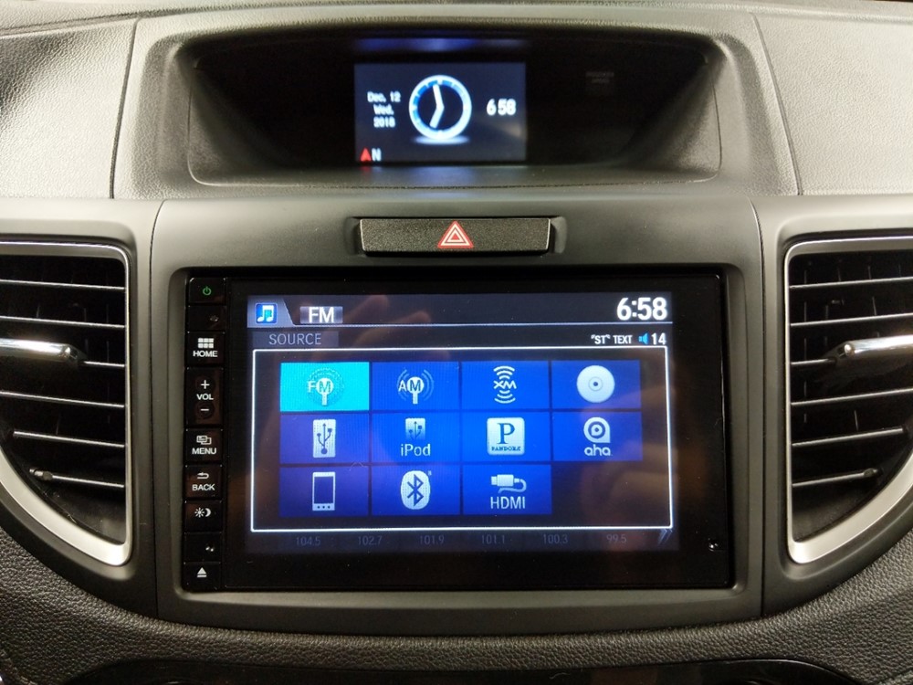 2016 Honda CR-V - Stereo Package