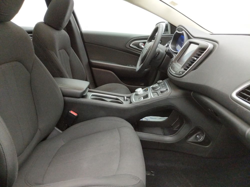2016 Chrysler 200 - Passenger Front Seat