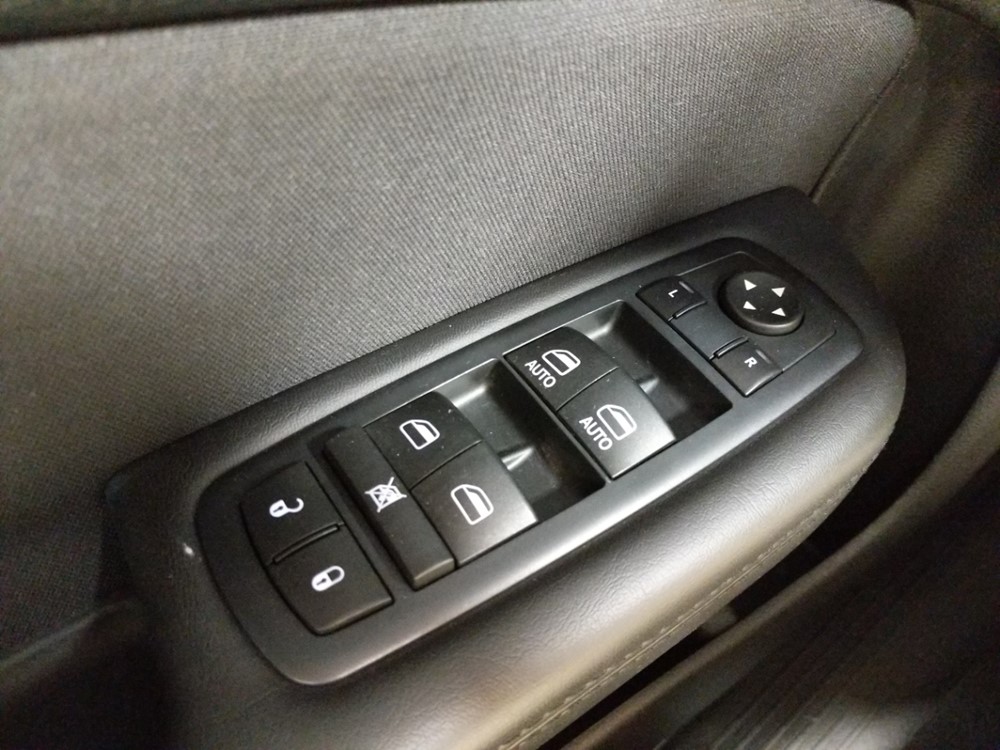 2016 Chrysler 200 - Driver Power Windows/Lock Control