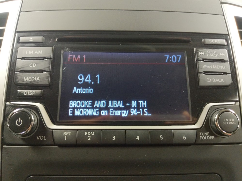 2017 Nissan Frontier - Stereo Package