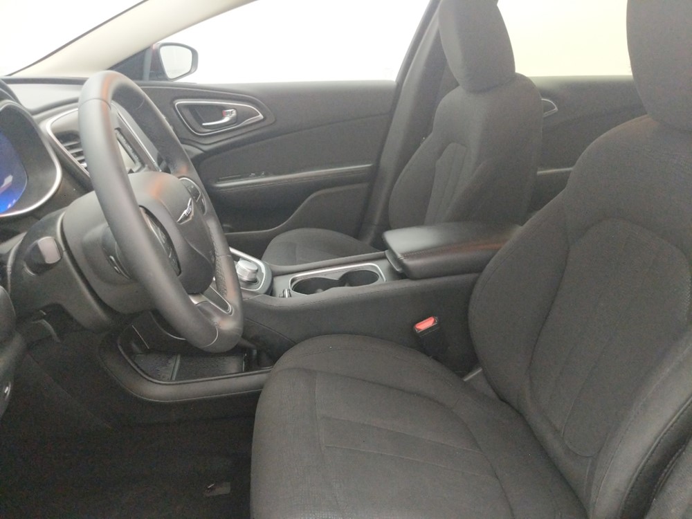 2015 Chrysler 200 - Driver Front Seat