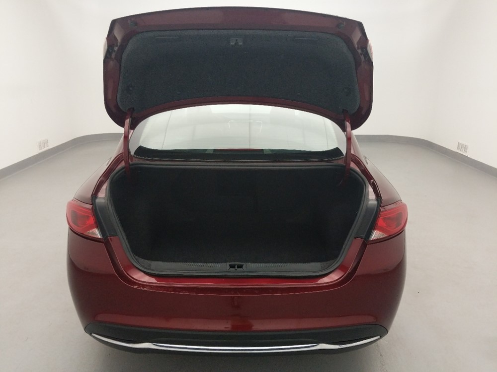 2015 Chrysler 200 - Trunk