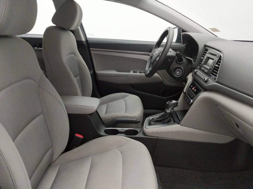 2017 Hyundai Elantra - Passenger Front Seat