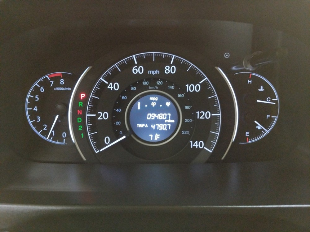 2013 Honda CR-V - Odometer Close Up