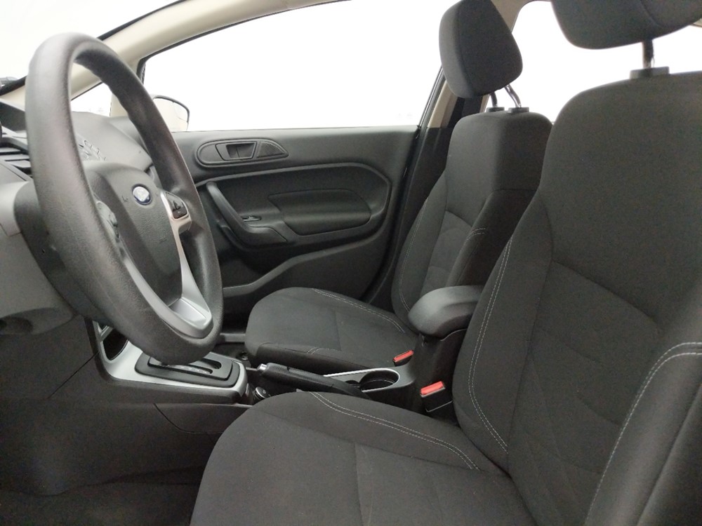 2017 Ford Fiesta - Driver Front Seat