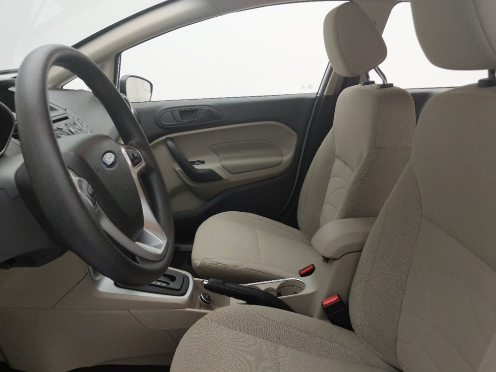 2017 Ford Fiesta - Driver Front Seat