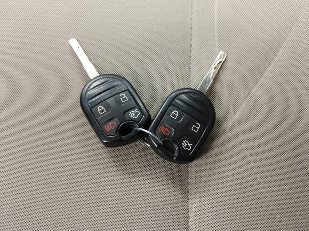 2017 Ford Fiesta - Keys