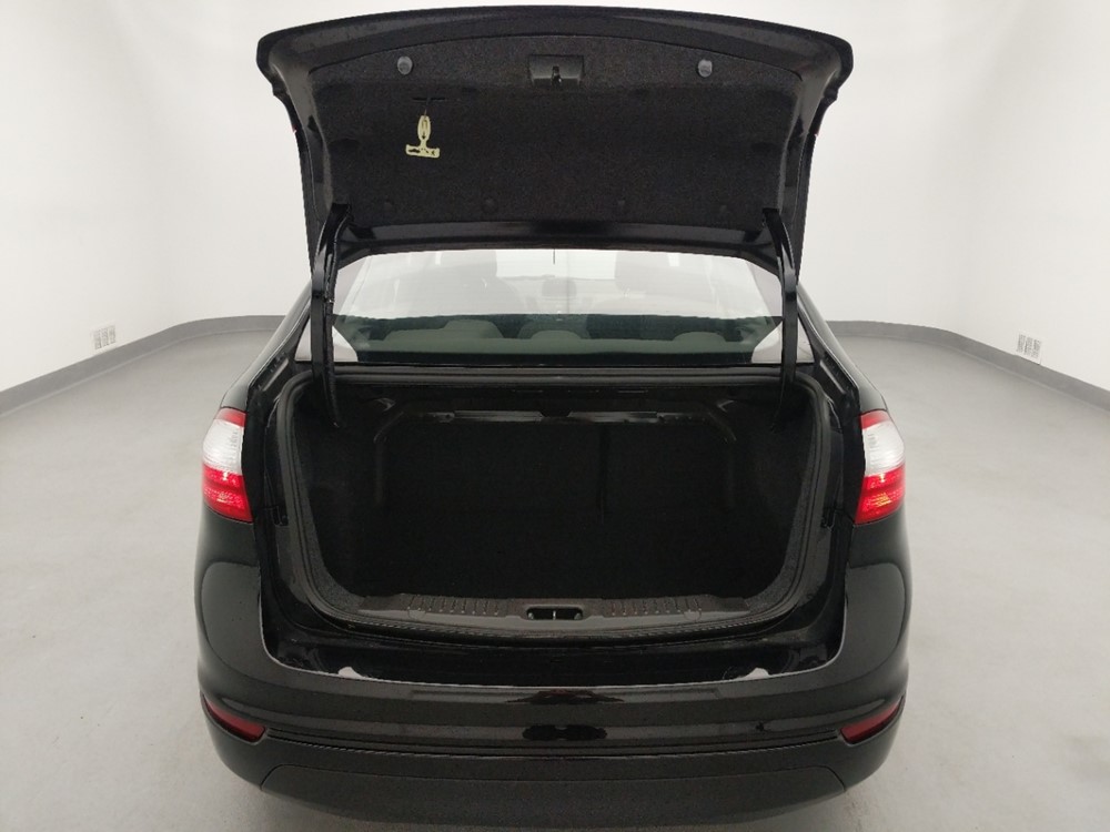 2017 Ford Fiesta - Trunk