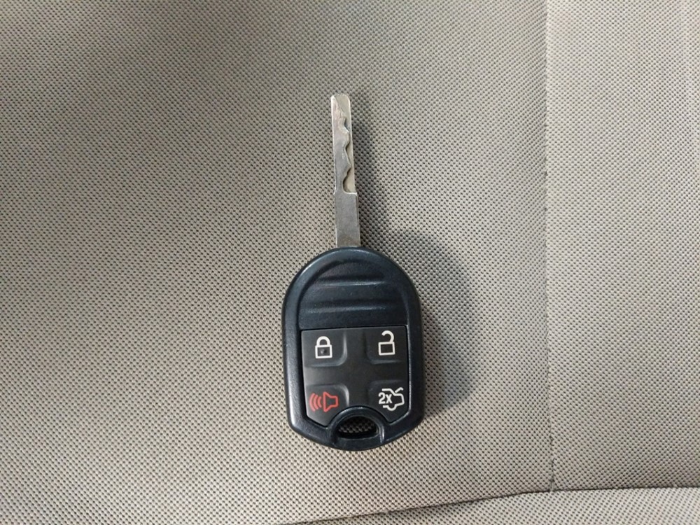 2017 Ford Fiesta - Keys