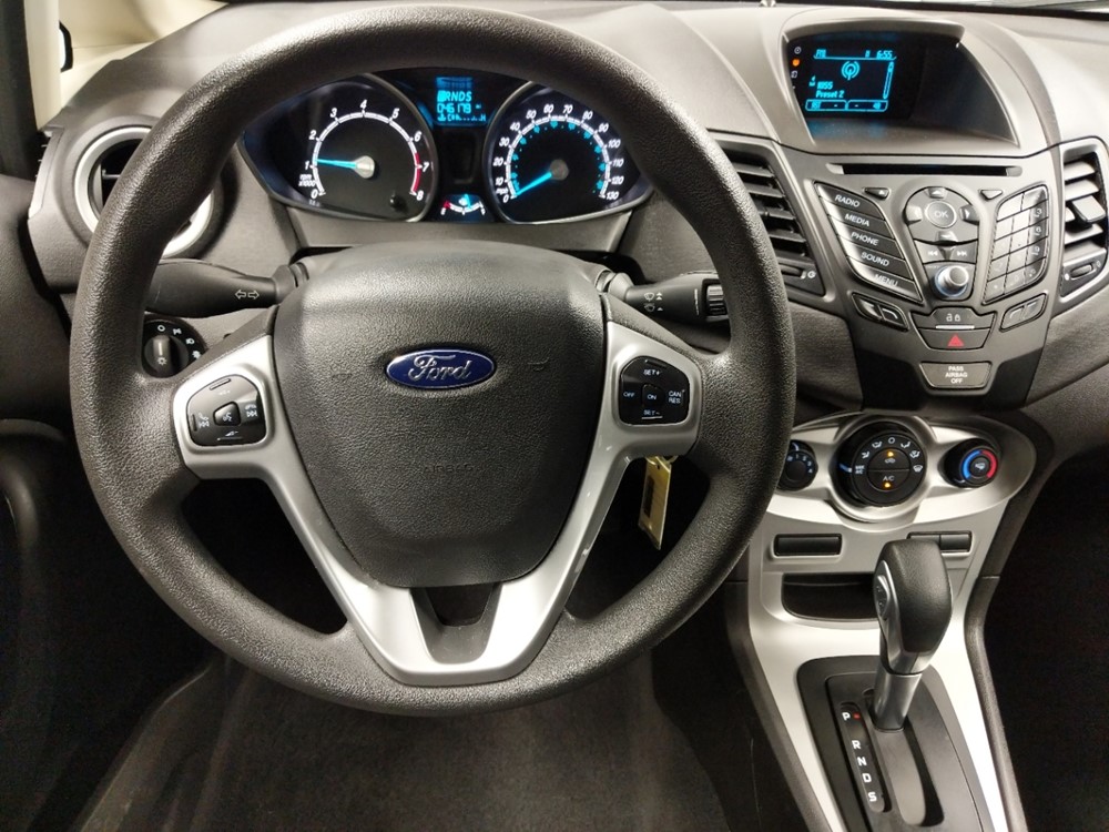 2017 Ford Fiesta - Driver Dash