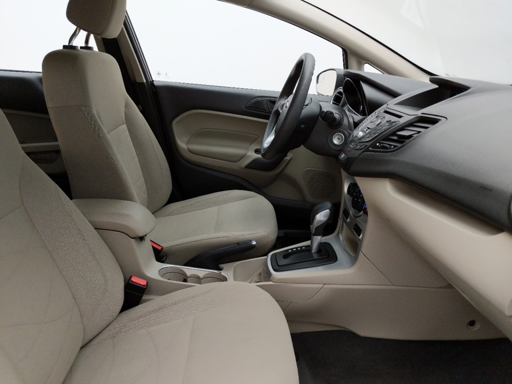 2017 Ford Fiesta - Passenger Front Seat