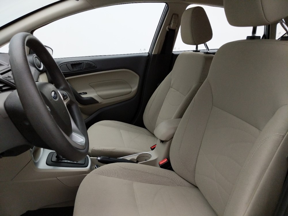 2017 Ford Fiesta - Driver Front Seat