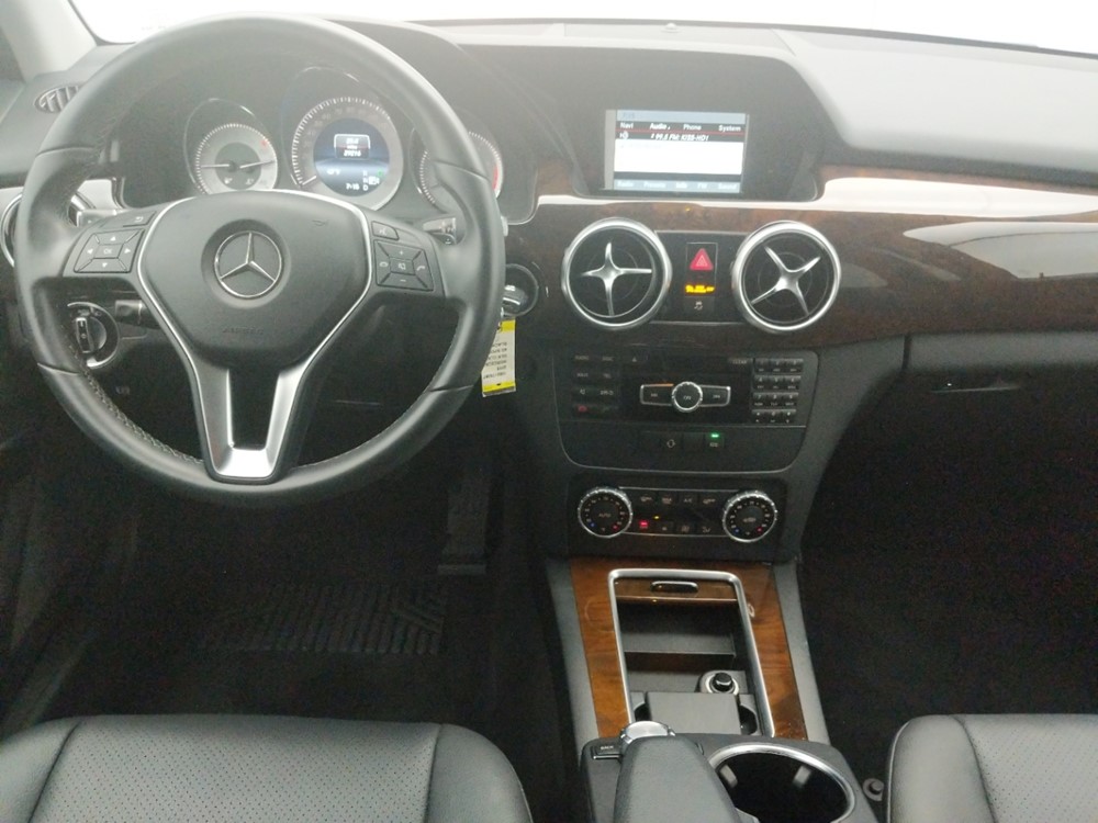 2015 Mercedes-Benz GLK350 - Driver Dash