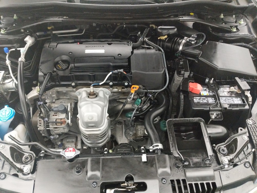 2017 Honda Accord - Engine