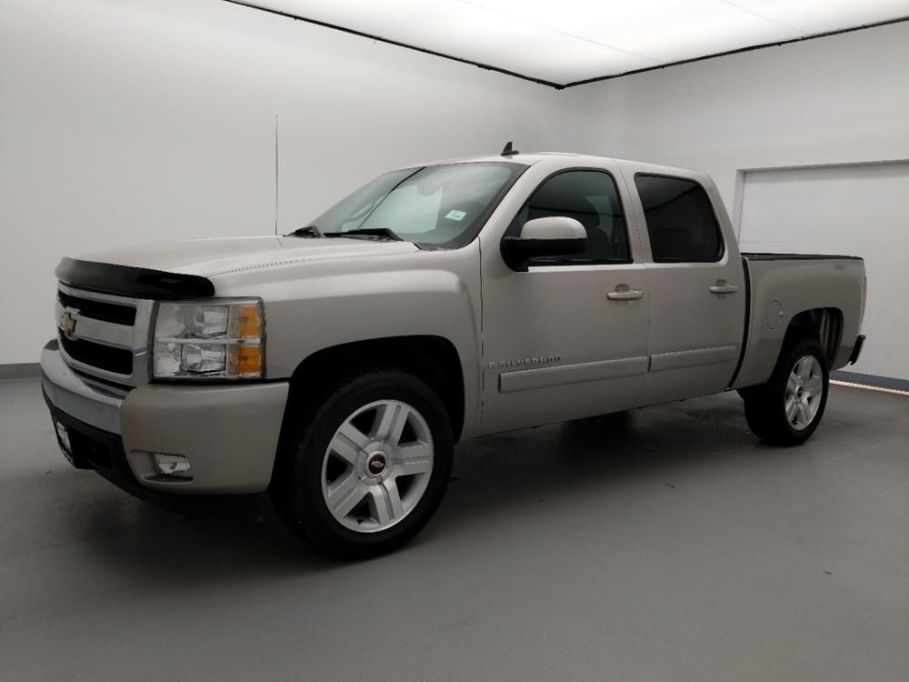 2008 Chevrolet Silverado 1500 - Driver Front Side
