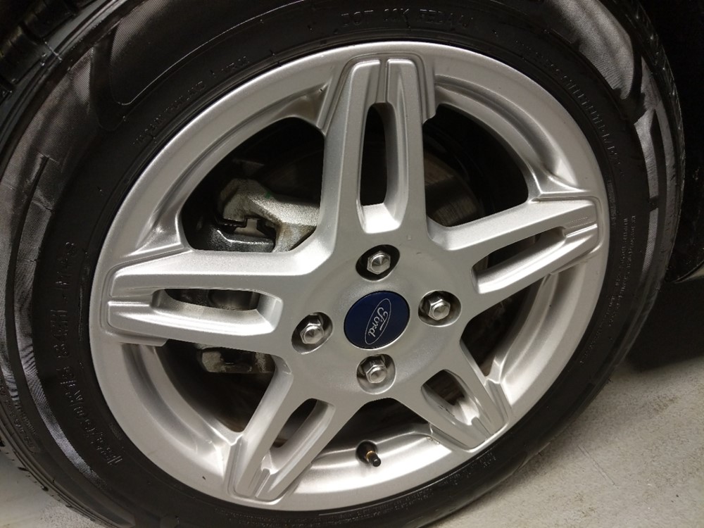 2017 Ford Fiesta - Wheel