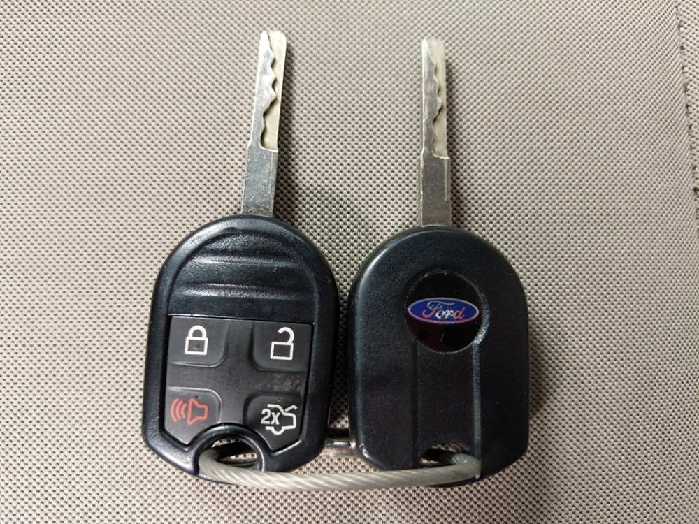 2017 Ford Fiesta - Keys