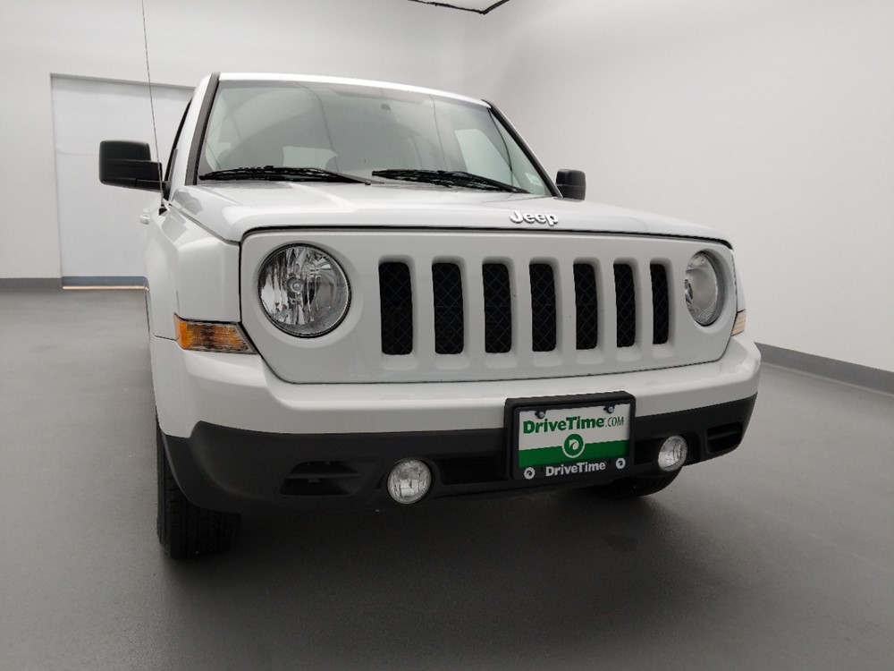 2017 Jeep Patriot - Passenger Front Hood