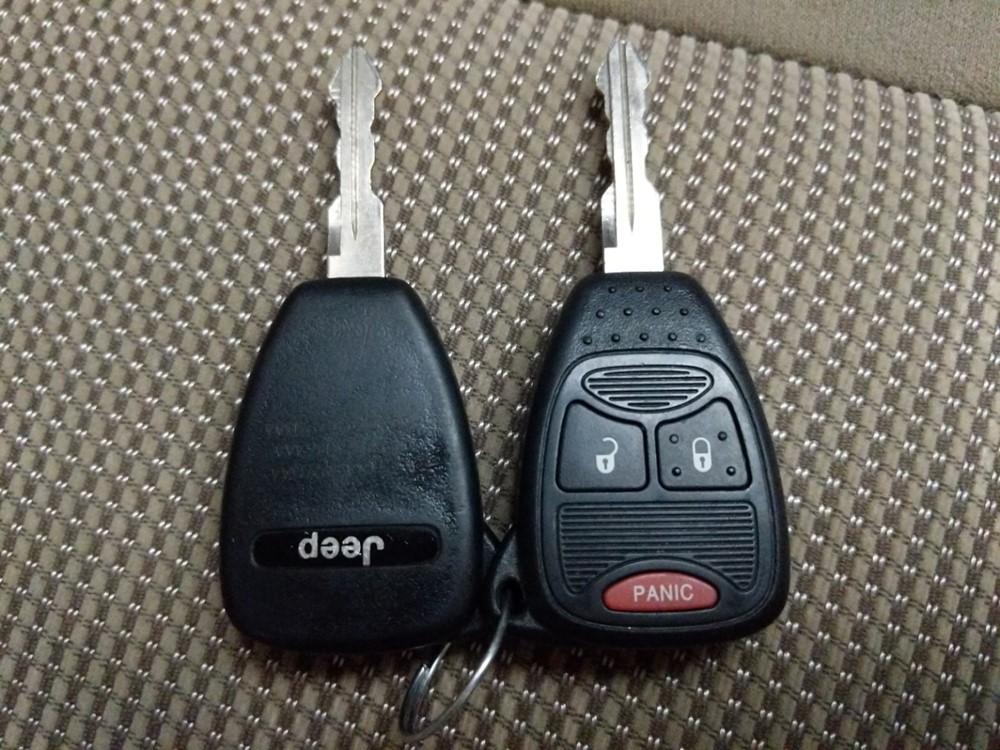 2017 Jeep Patriot - Keys