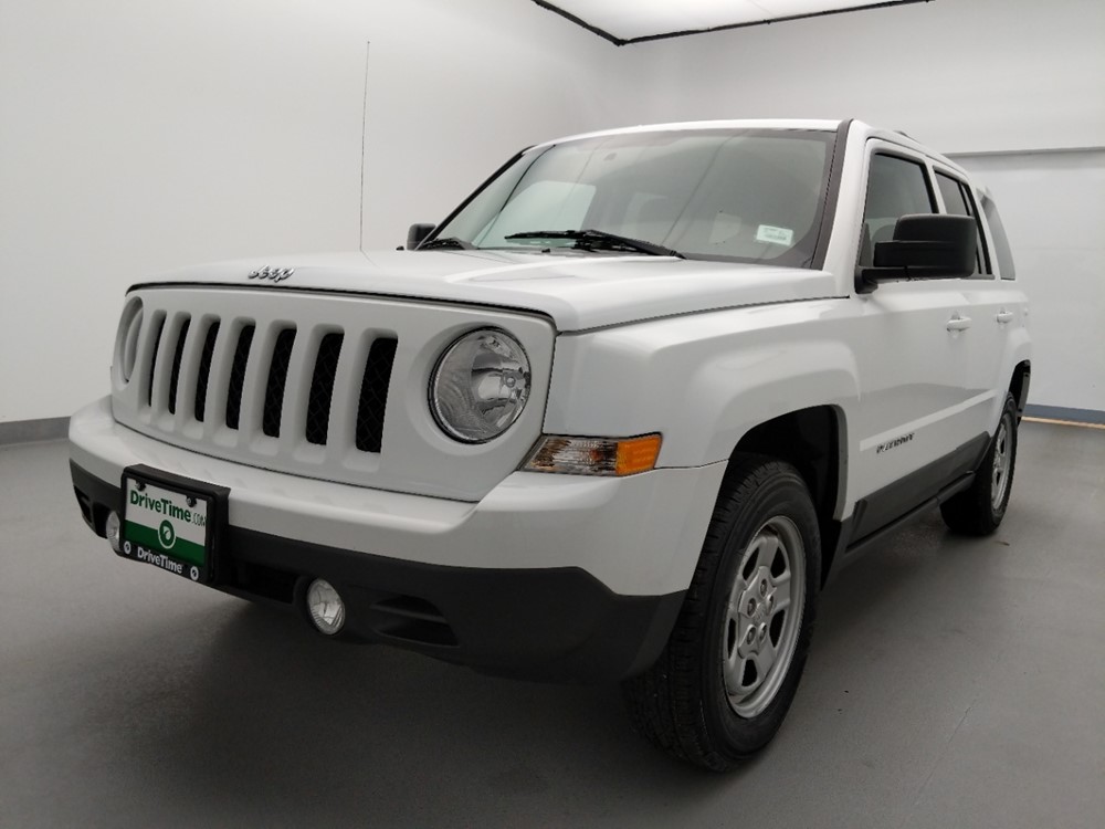 2017 Jeep Patriot - Driver Front Bumper