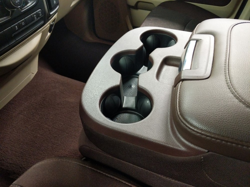 2017 Dodge Ram 1500 - Center Console/Cup Holders