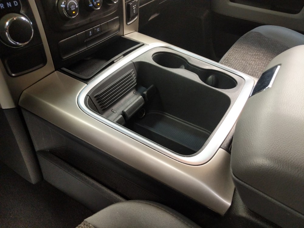 2017 Dodge Ram 1500 - Center Console/Cup Holders