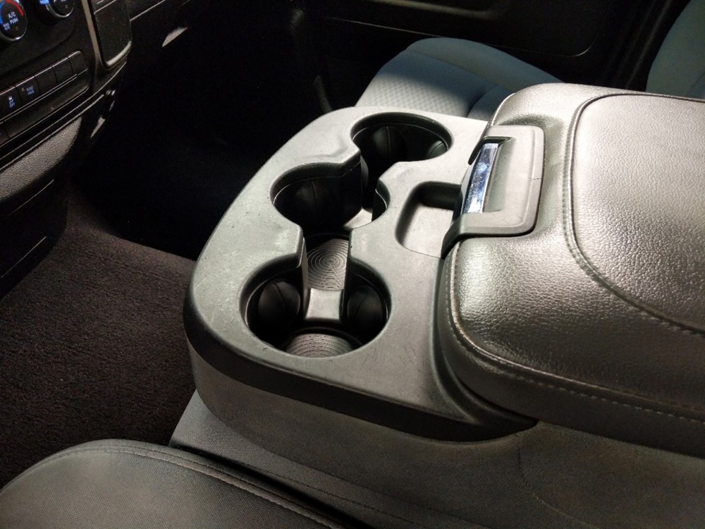 2013 Dodge Ram 1500 - Center Console/Cup Holders