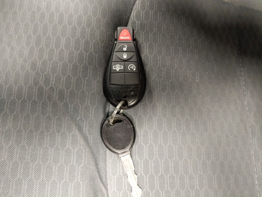 2013 Dodge Ram 1500 - Keys