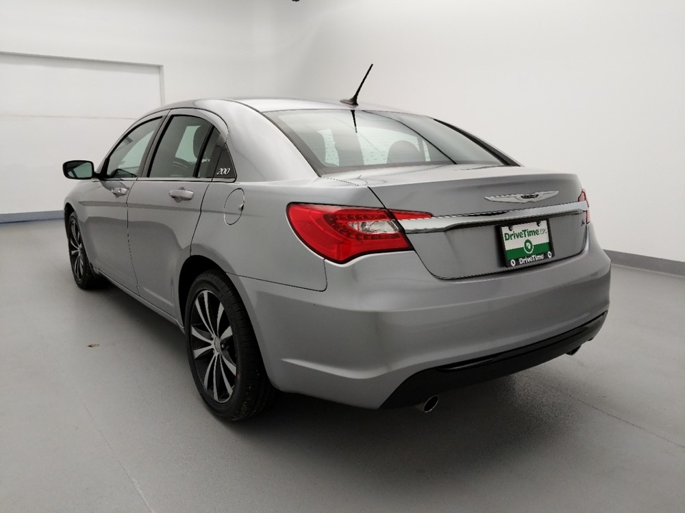 2013 Chrysler 200 - Driver Rear Bumper