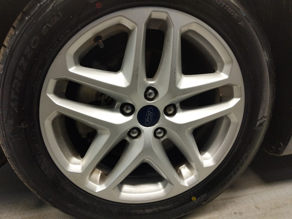 2015 Ford Fusion - Wheel