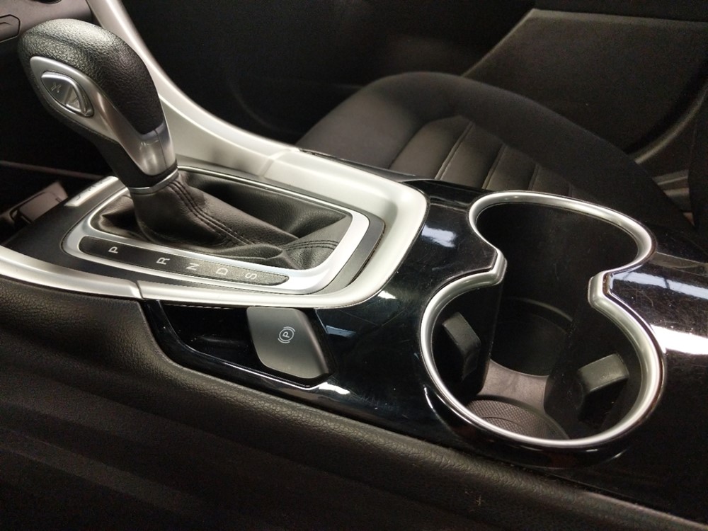 2015 Ford Fusion - Center Console/Cup Holders