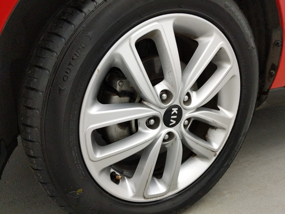 2017 Kia Soul - Wheel