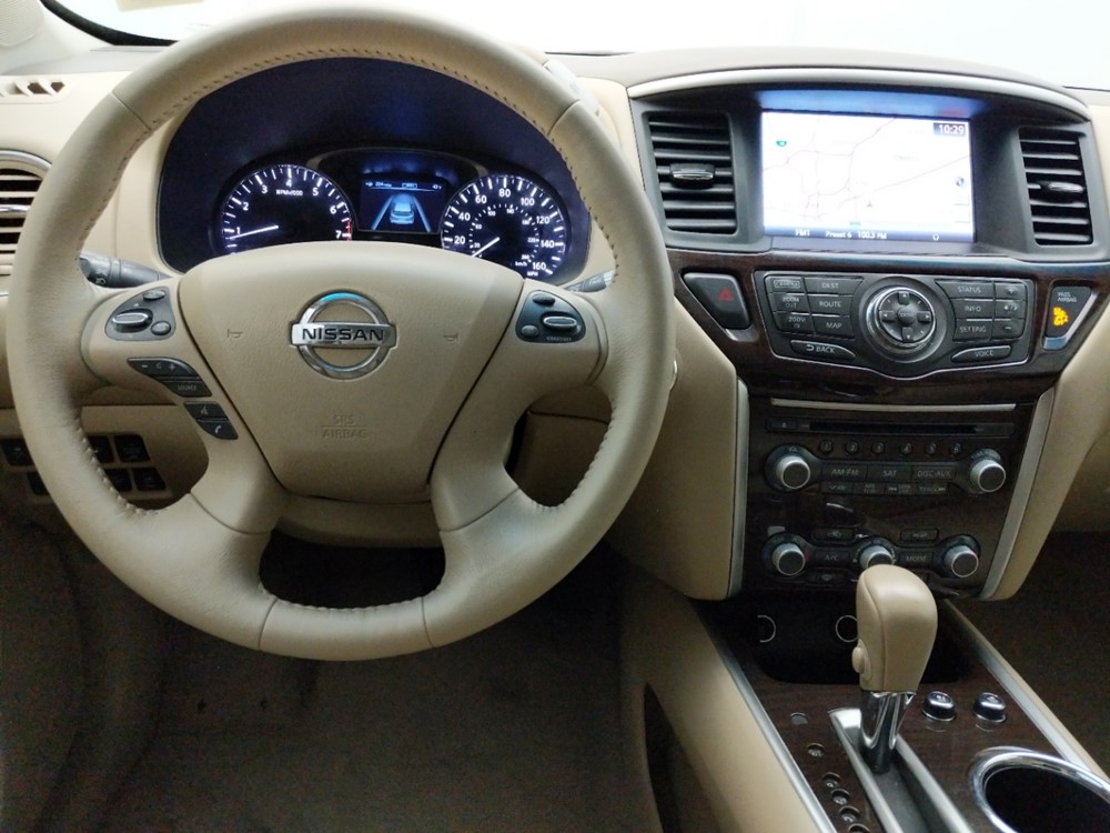 2013 Nissan Pathfinder - Driver Dash