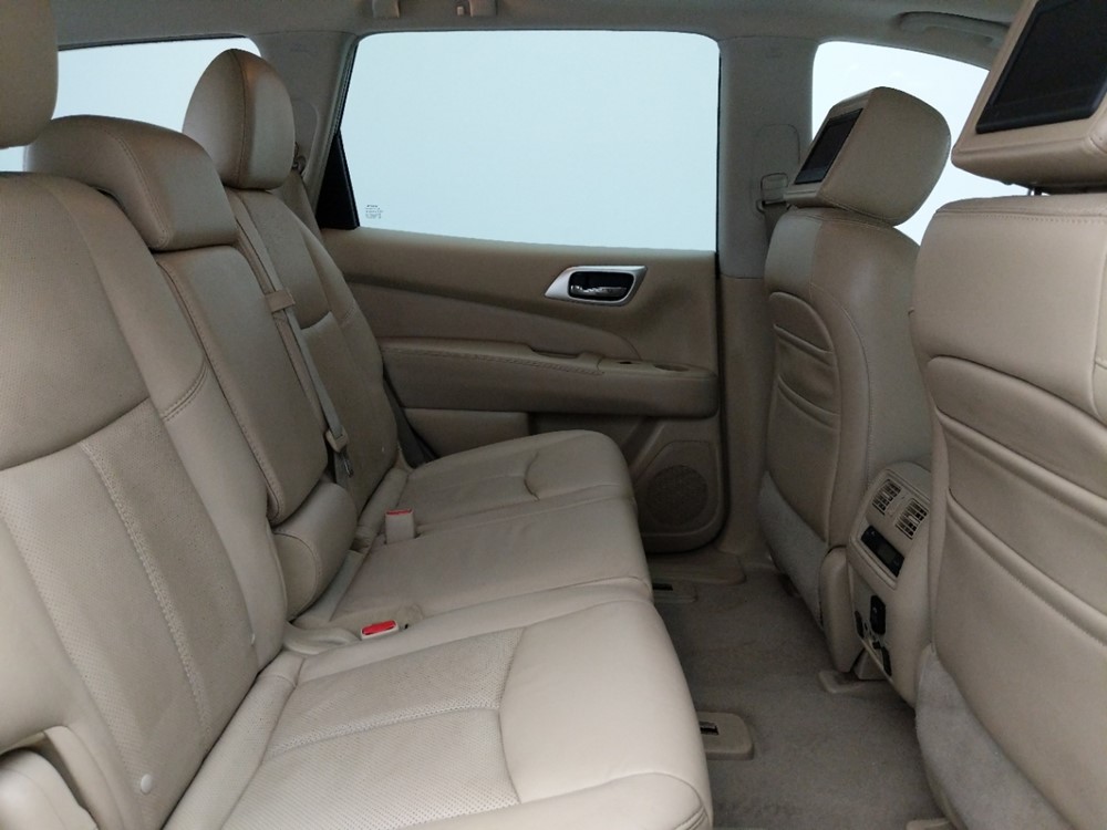 2013 Nissan Pathfinder - Passenger Rear Seat