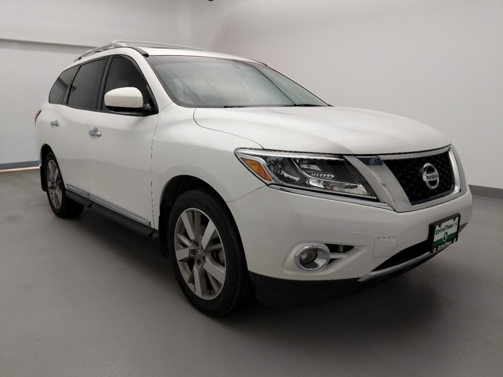 2013 Nissan Pathfinder - Passenger Front Bumper