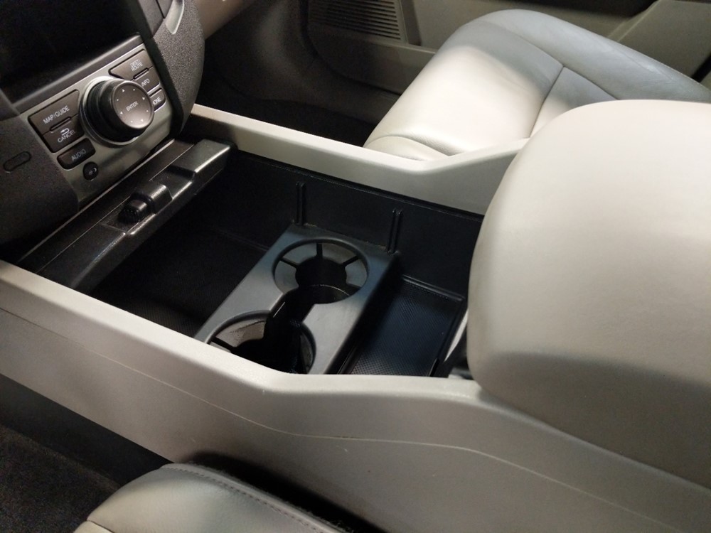 2012 Honda Pilot - Center Console/Cup Holders