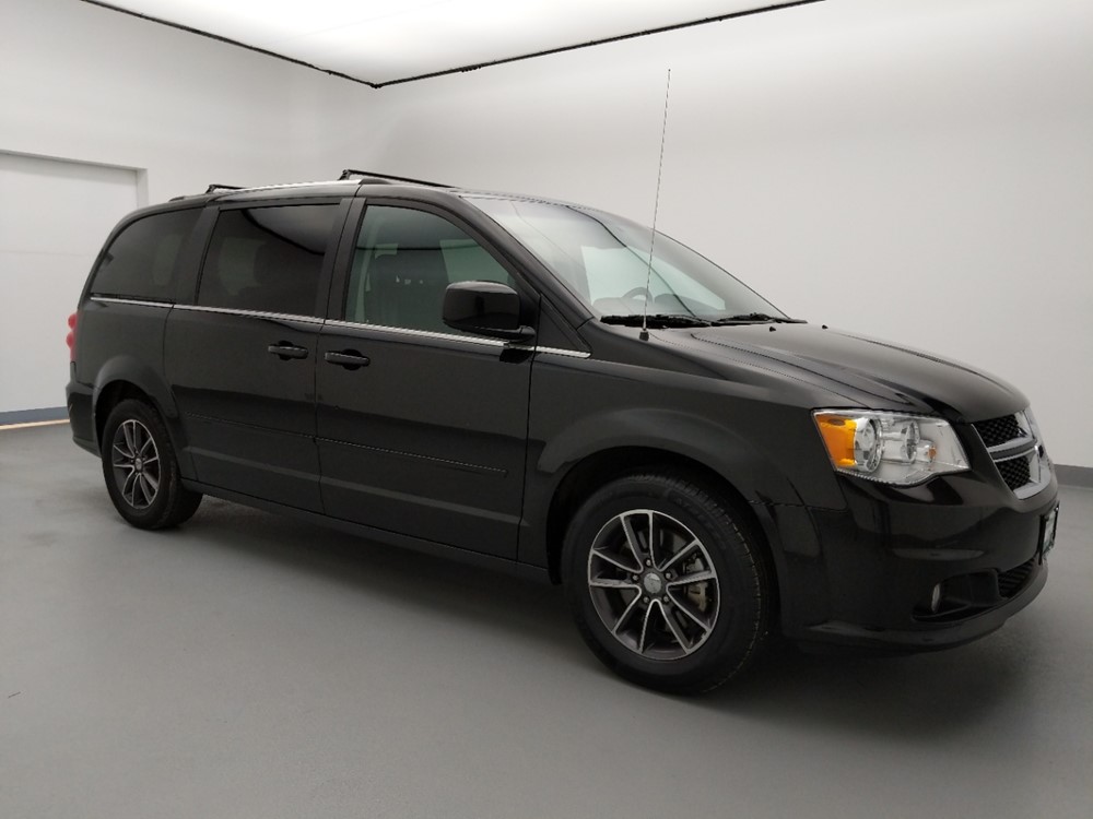 2017 Dodge Grand Caravan - Passenger Front Side
