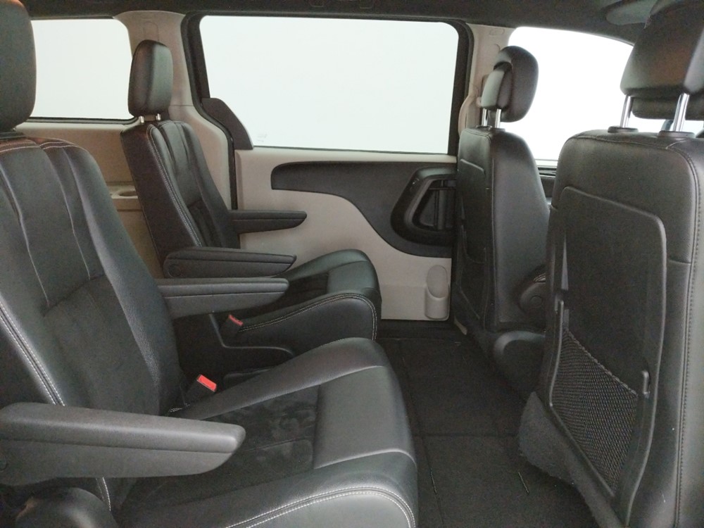 2017 Dodge Grand Caravan - Passenger Front Seat