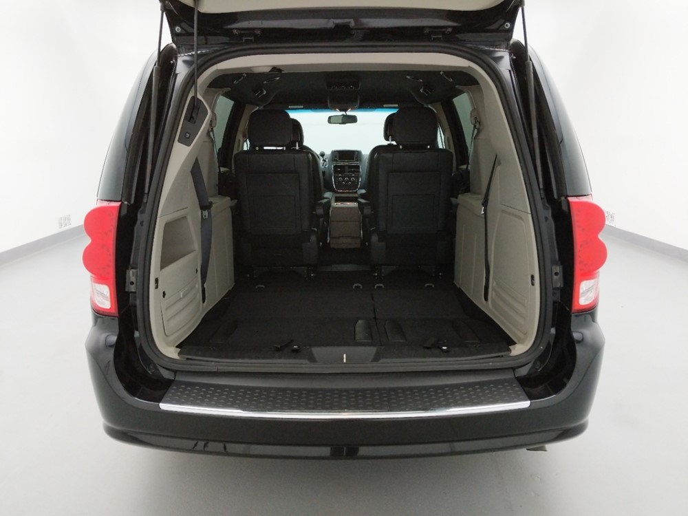 2017 Dodge Grand Caravan - Trunk