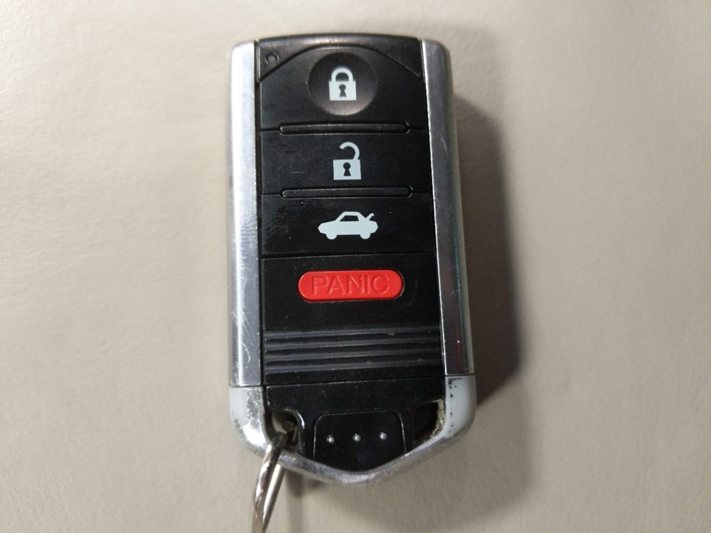 2011 Acura TL - Keys