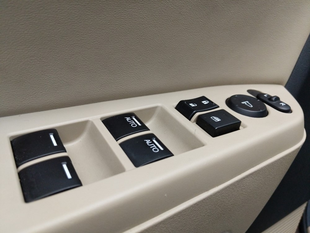 2013 Honda Pilot - Driver Power Windows/Lock Control