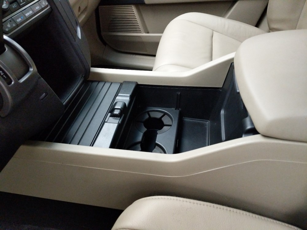 2013 Honda Pilot - Center Console/Cup Holders