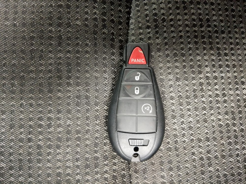 2014 Dodge Ram 1500 - Keys
