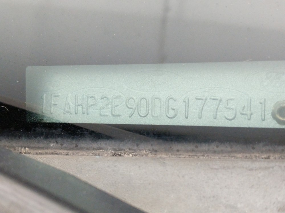 2013 Ford Taurus - VIN Plate