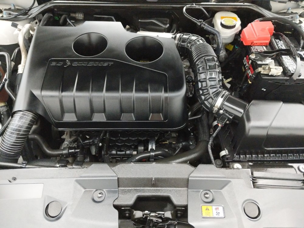 2013 Ford Taurus - Engine